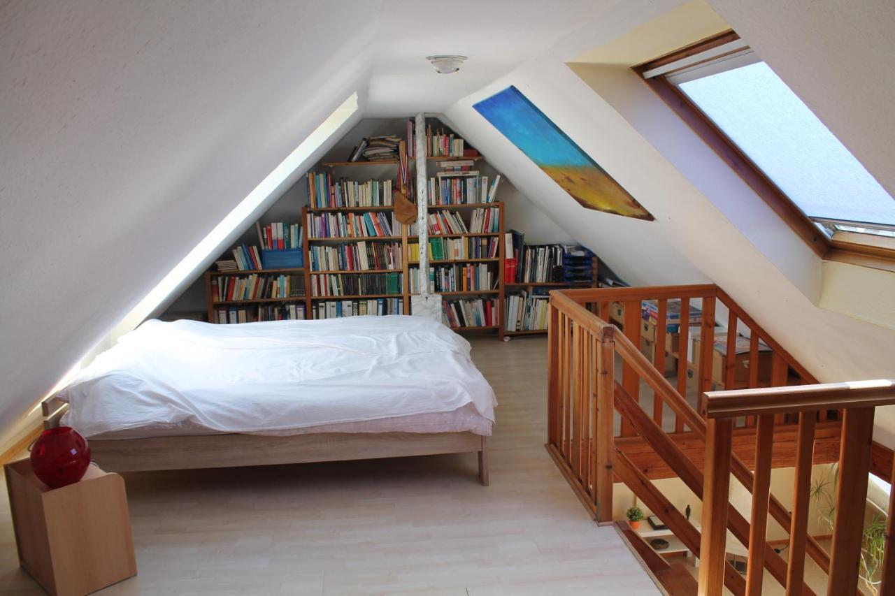 Ferienwohnung Im Galerie-Haus Urbar  エクステリア 写真