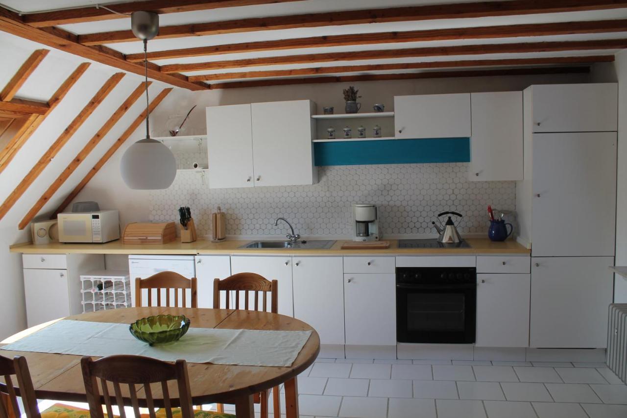 Ferienwohnung Im Galerie-Haus Urbar  エクステリア 写真